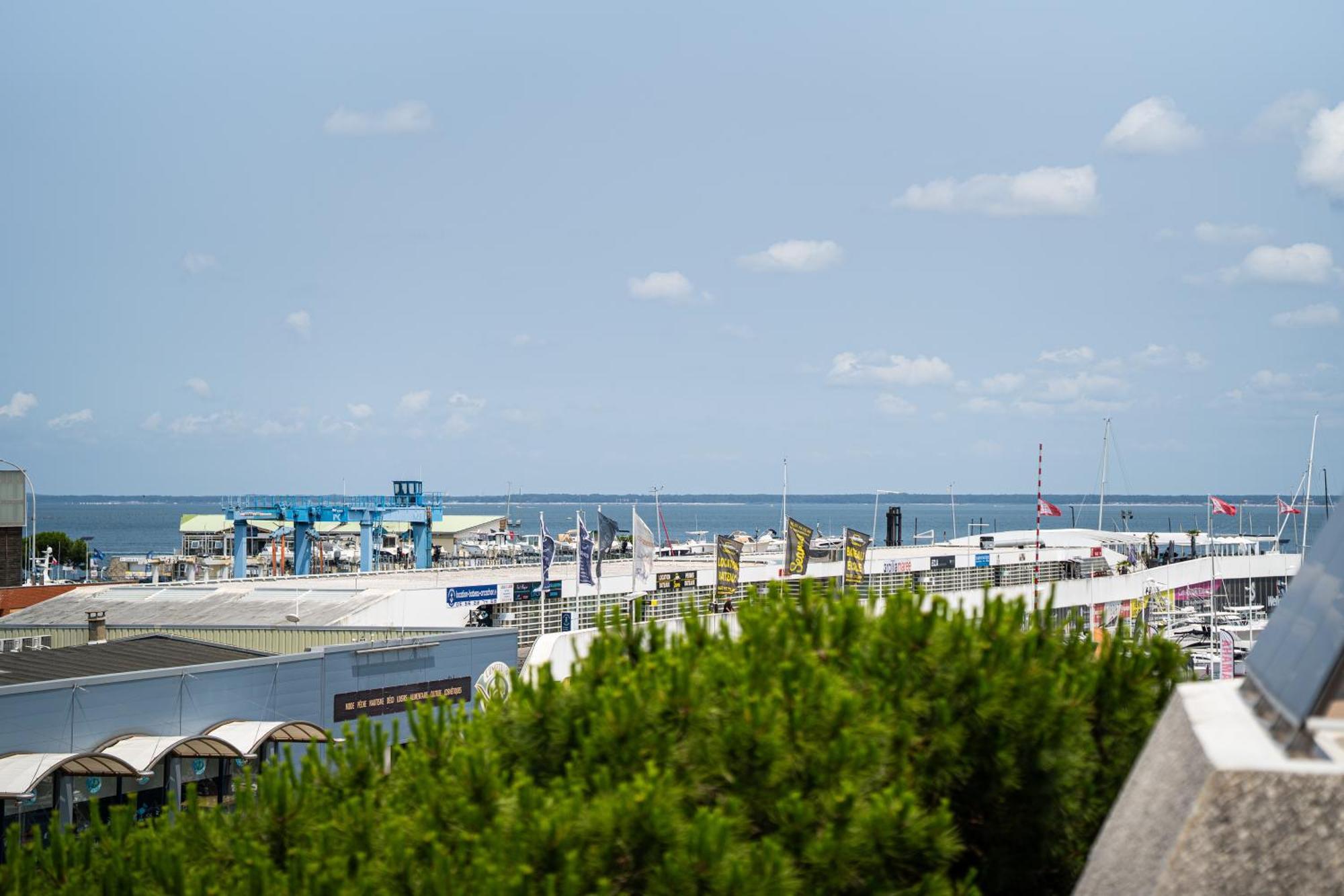Ferienwohnung Piton Des Neiges - Nid Douillet Terrasse Vue Port Arcachon Exterior foto